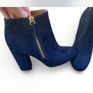 a.n.a Deep Blue‎ Ankle Booties